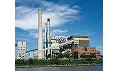 Spill containment for power generation